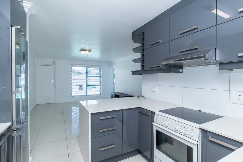 2 Bedroom Property for Sale in Plumstead Western Cape